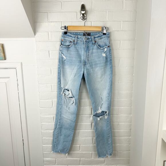 Abercrombie & Fitch Simone High Rise Slim Distressed Jeans Size 26/2 - Picture 1 of 10